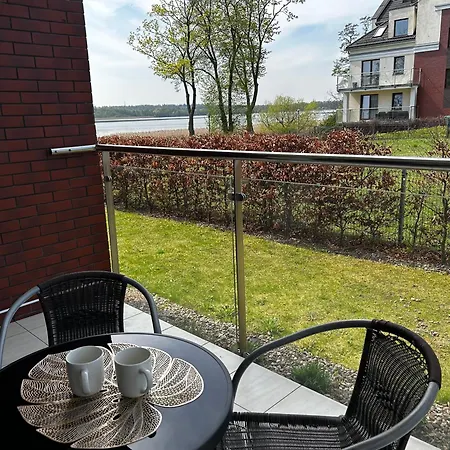 公寓 Lakeside Promenade View By Bookinghost 奥斯特罗达